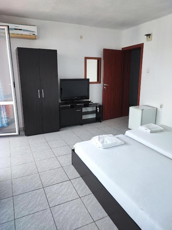 Fa Mol Apartment Sunny Beach Exterior photo